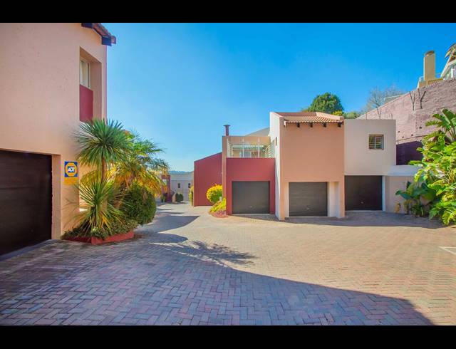 1 bed property to rent in NORTHCLIFF